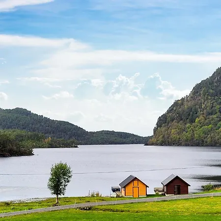Stunning In Lundegrend With Kitchen * Grimsland